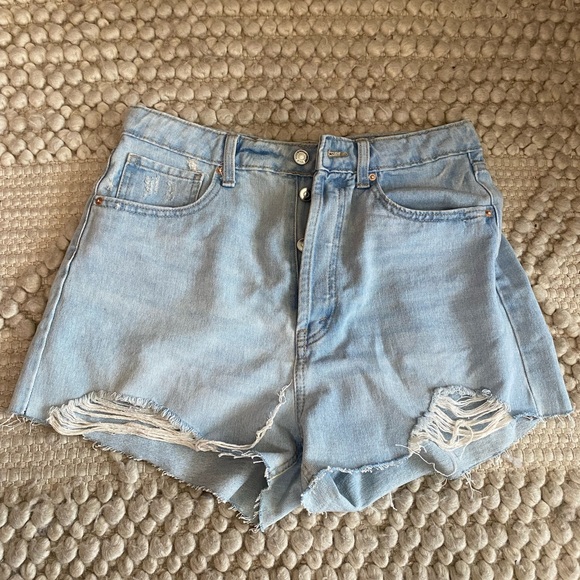 Wild Fable | Highest Rise Cutoff Shorts Size 10 - Picture 1 of 4